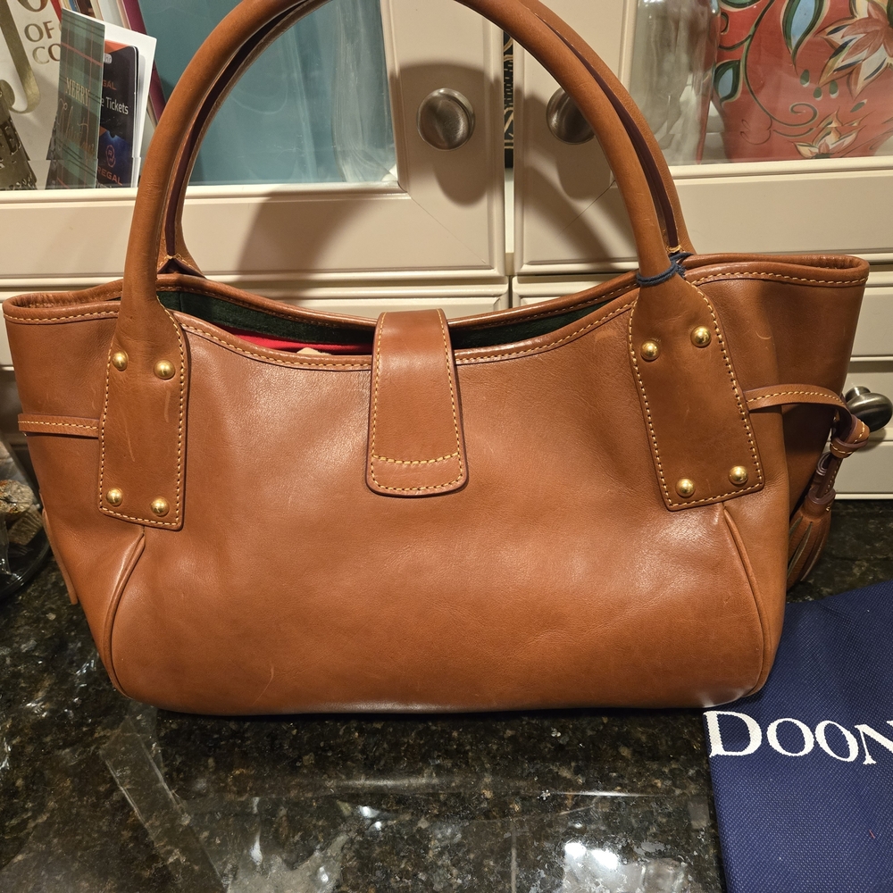 🤎🤍🤎 Dooney & Burke Satchel Elegant Brown Leather Handbag🤎🤍🤎 - Picture 2 of 16